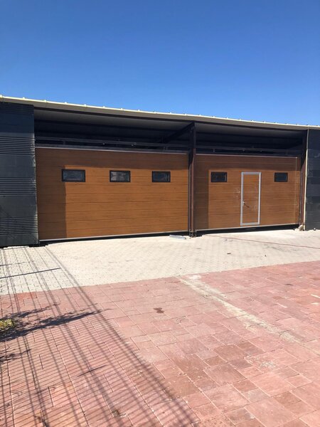 Usi de garaj sectionale Transilvania (Cluj, Alba, Sibiu, SM, Oradea etc.)