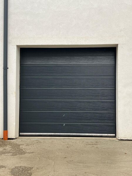 Usi de garaj sectionale Transilvania (Cluj, Alba, Sibiu, SM, Oradea etc.)